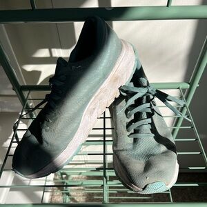 Hoka Sneakers
